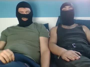 2frenchfriends Chaturbate stream image from August 01, 2025