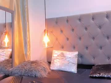 Ittlee_Angels Chaturbate stream image from August 01, 2025