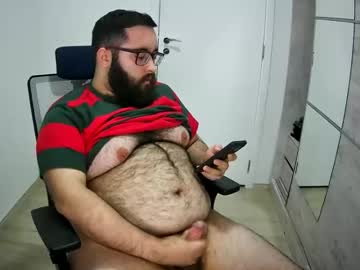 Ybe4r Chaturbate stream image from August 01, 2025