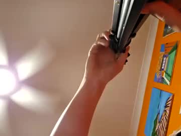 Louise10555 Chaturbate stream image from August 02, 2025