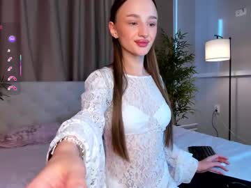 Laralourance Chaturbate stream image from August 02, 2025