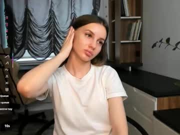 Maydaessera Chaturbate stream image from August 02, 2025