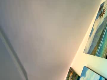 Wan2cum4you Chaturbate stream image from August 02, 2025