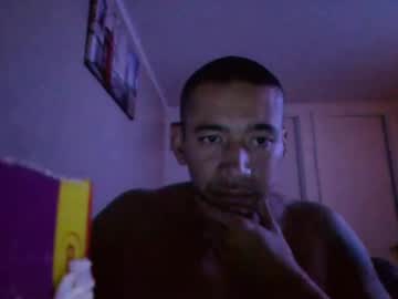 Henx90 Chaturbate stream image from August 02, 2025