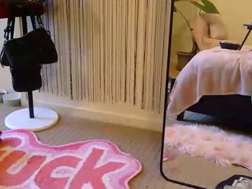 Moodyxbebe Chaturbate stream image from August 02, 2025