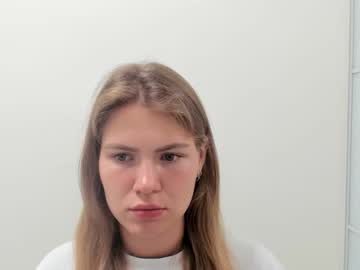 Ninarihh Chaturbate stream image from August 02, 2025