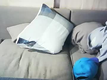 Mikiluk Chaturbate stream image from August 02, 2025