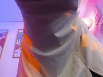 Hey_Missemma Chaturbate stream image from August 02, 2025