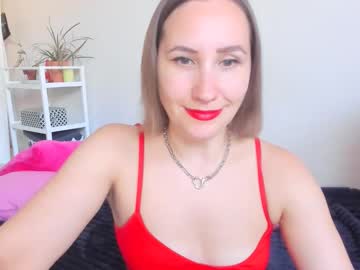 Christina_Rosse Chaturbate stream image from August 02, 2025