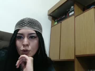 Bluegoddessstoned Chaturbate stream image from August 02, 2025