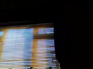 Becky273622 Chaturbate stream image from August 02, 2025