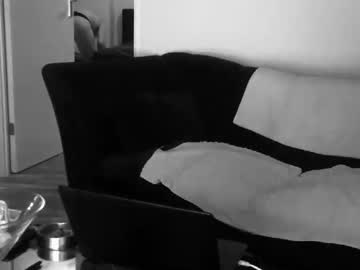 Rober10000 Chaturbate stream image from August 02, 2025