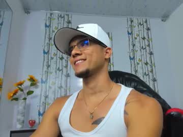 Ary_Jhomson_7 Chaturbate stream image from August 02, 2025
