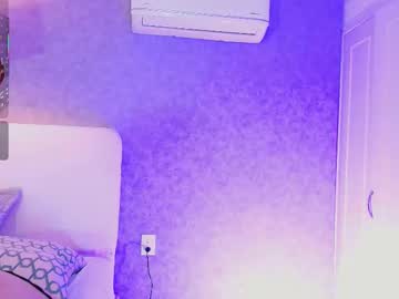 Tracielowe_W Chaturbate stream image from August 02, 2025