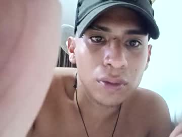 Darling_04 Chaturbate stream image from August 02, 2025