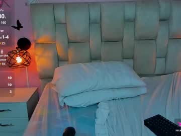 Kylie_Bennett Chaturbate stream image from August 03, 2025