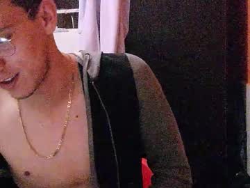 Akilesbailo Chaturbate stream image from August 03, 2025