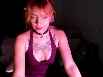Madcatberry Chaturbate stream image from August 03, 2025