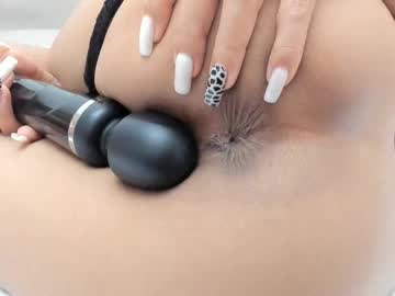 Hanah_Cho_Cho Chaturbate stream image from August 03, 2025