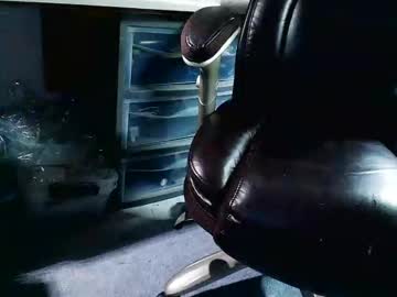 Hotwheelsguy2 Chaturbate stream image from August 03, 2025