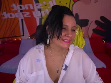 Valeryrosseee Chaturbate stream image from August 03, 2025