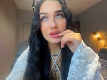 Mygoddesshecate Chaturbate stream image from August 03, 2025