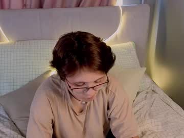 Pearlieconkling Chaturbate stream image from August 03, 2025