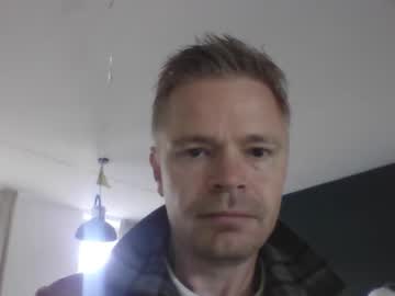 Remcoa Chaturbate stream image from August 03, 2025