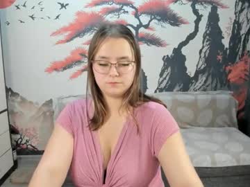 Blum_Fire Chaturbate stream image from August 03, 2025