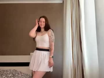 Chereekilver Chaturbate stream image from August 03, 2025