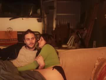 Naughtyvanlife Chaturbate stream image from August 03, 2025