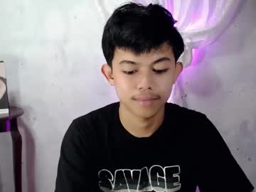 Aidencummerx Chaturbate stream image from August 03, 2025