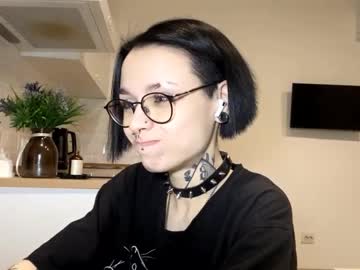 Trudieglandon Chaturbate stream image from August 03, 2025