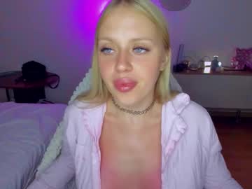Indykally Chaturbate stream image from August 03, 2025