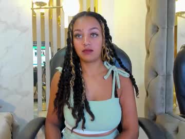 Melaniegh_ Chaturbate stream image from August 03, 2025
