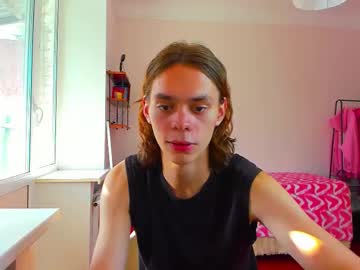 Blazetone20 Chaturbate stream image from August 03, 2025