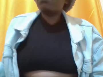 Chubbybaibe Chaturbate stream image from August 03, 2025