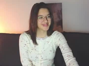 Sirendipity Chaturbate stream image from August 03, 2025