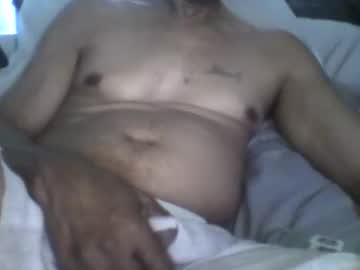 Busturgutzgd11 Chaturbate stream image from August 03, 2025