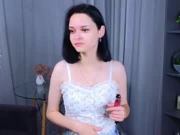 Nellerump Chaturbate stream image from August 03, 2025