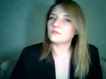 Ayrix Chaturbate stream image from August 03, 2025