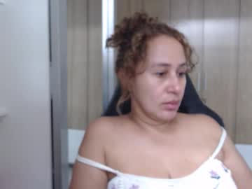 Roxanalove7 Chaturbate stream image from August 03, 2025