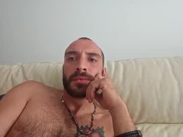 Almarik Chaturbate stream image from August 03, 2025