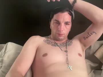 Steazybeazy Chaturbate stream image from August 03, 2025