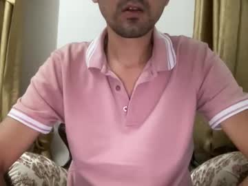 Freshmanxxl Chaturbate stream image from August 03, 2025