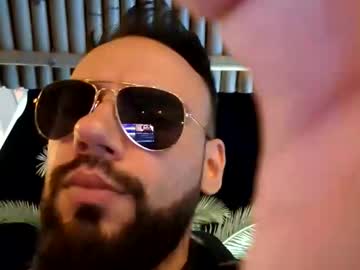 Master_Roberto333 Chaturbate stream image from August 03, 2025