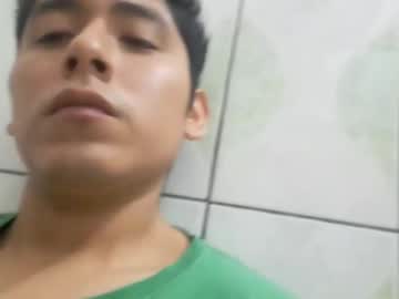 Basic2001 Chaturbate stream image from August 04, 2025