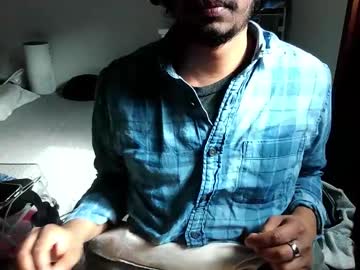 Chenrezik42 Chaturbate stream image from August 04, 2025