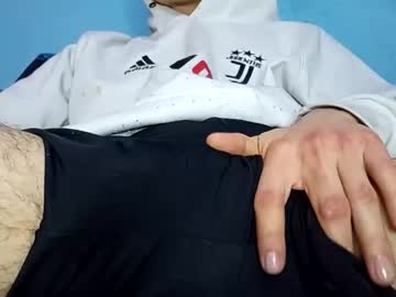 Migue717 Chaturbate stream image from August 04, 2025