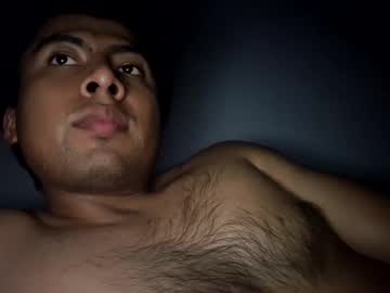 Oskr876k Chaturbate stream image from August 04, 2025